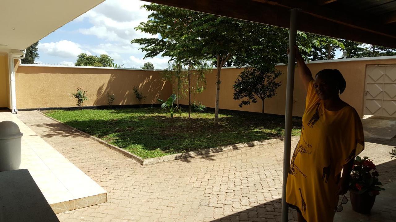 Kilimanjaro Country House Moshi Buitenkant foto