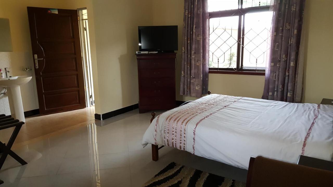 Kilimanjaro Country House Moshi Buitenkant foto
