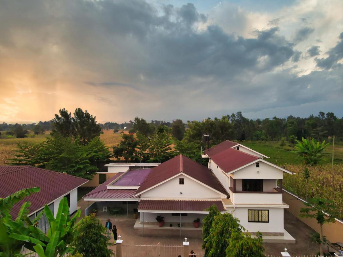 Kilimanjaro Country House Moshi Buitenkant foto